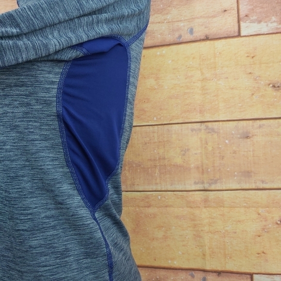 🍄3/50$🍄 New Balance running training gym shirt - Picture 3 of 6